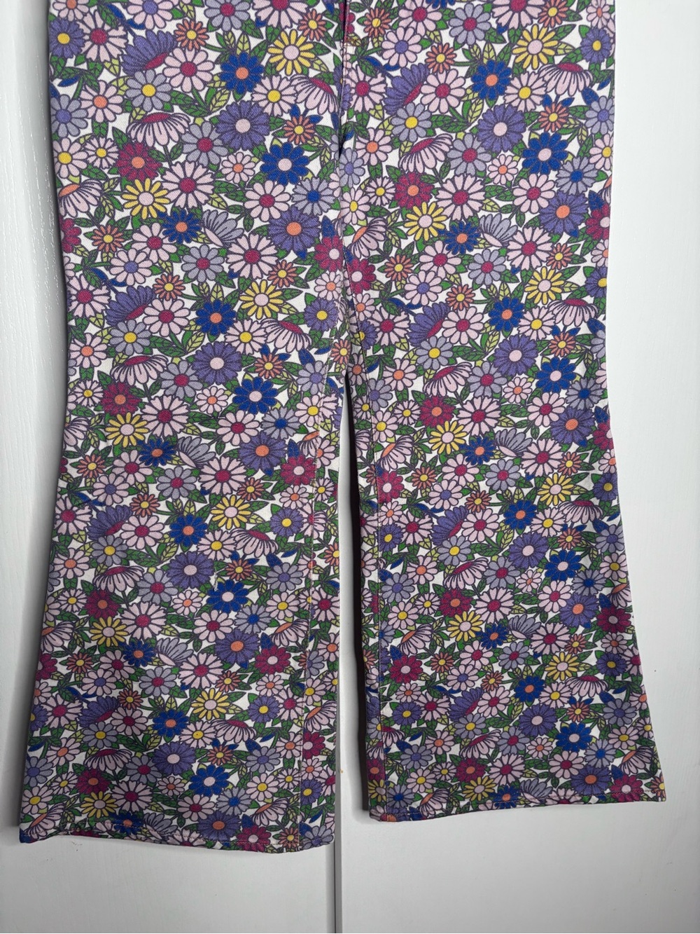 Wrangler "Wanderer" High Rise Floral Flare Jeans Size 31 - Picture 6 of 12